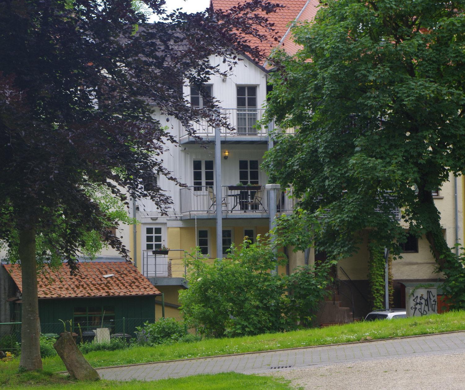 Ferien-Wohnung Am Menzer-Park Неккаргемюнд Экстерьер фото